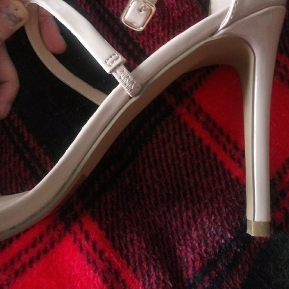 NWT patent faux leather strappy heels - Picture 7 of 8